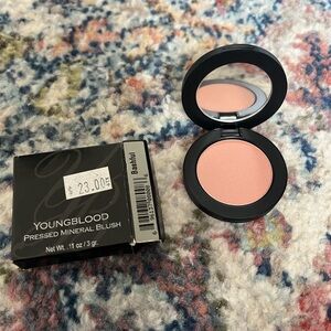 Bashful Youngblood pressed mineral blush